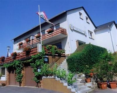 фото отеля Hotel Weingut Kapellenhof