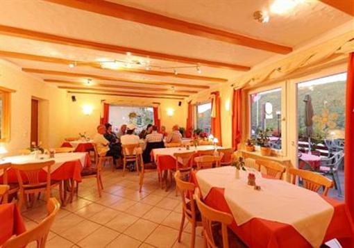 фото отеля Hotel Weingut Kapellenhof