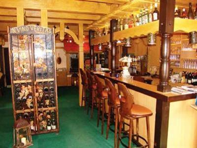 фото отеля Landhotel & Restaurant Westerwaldgrill Hoehn