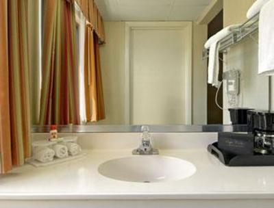 фото отеля Super 8 Motel Rowland