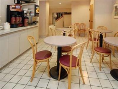фото отеля Sleep Inn Flat Rock