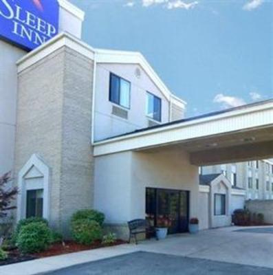 фото отеля Sleep Inn Flat Rock