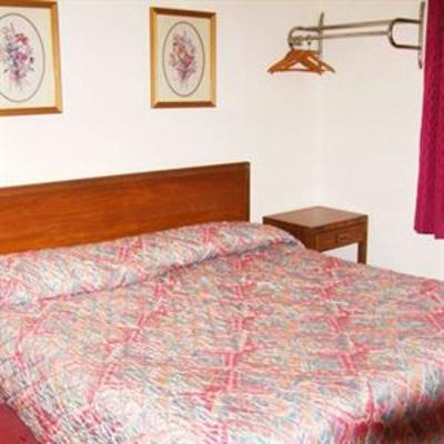 фото отеля Rum River Motel