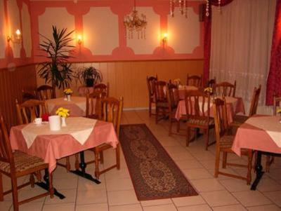 фото отеля Hotel Garni Am Domplatz