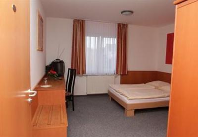 фото отеля Hotel Marjani Wennigsen