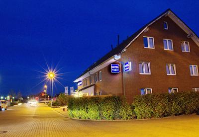 фото отеля Hotel Marjani Wennigsen