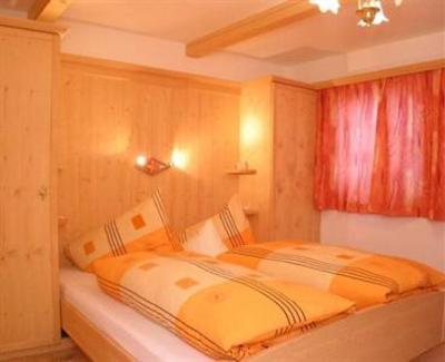 фото отеля Stoffen Zuhaus Guest House Alpbach
