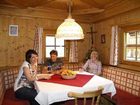 фото отеля Stoffen Zuhaus Guest House Alpbach