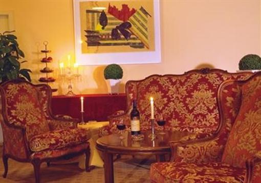 фото отеля Hotel Adler Ruesselsheim