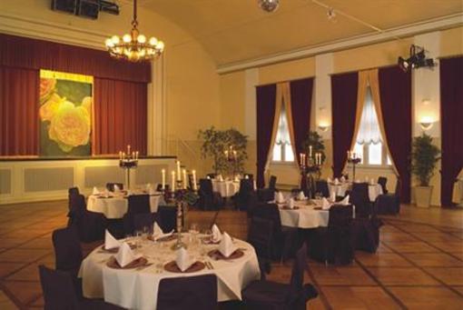 фото отеля Hotel Adler Ruesselsheim