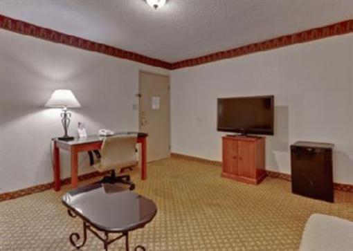 фото отеля Clarion Hotel A Roberts Hotel