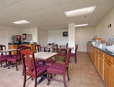 фото отеля Super 8 Motel Portland (Indiana)