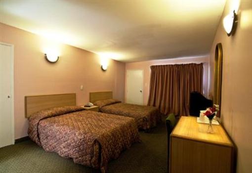 фото отеля Merit Inn