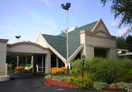 фото отеля Quality Inn Greenfield