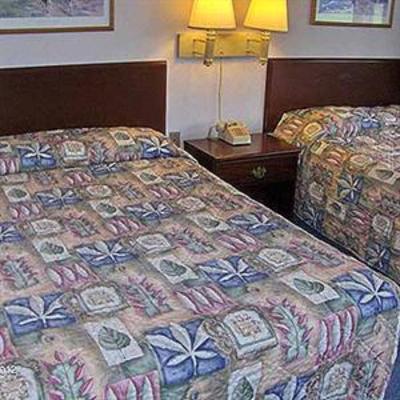 фото отеля Relax Inn Pine Grove
