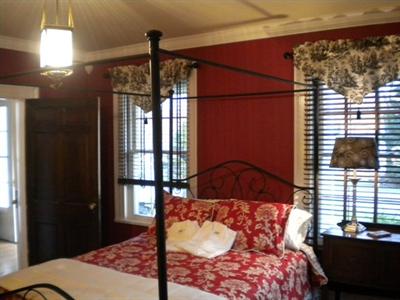 фото отеля VanWinkle Inn