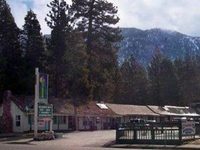 Pinewood Inn
