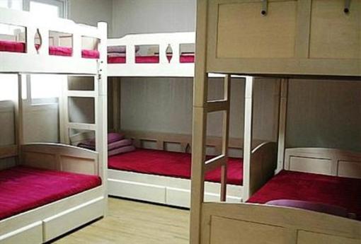 фото отеля Sleeping Strawberry Guesthouse