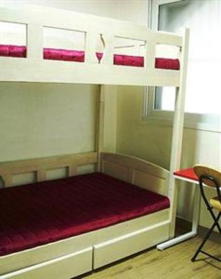 фото отеля Sleeping Strawberry Guesthouse