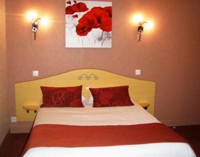 фото отеля Logis Hotel Sandrina Niort