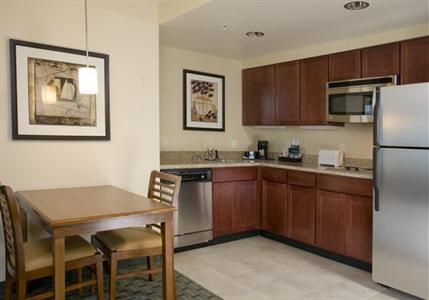 фото отеля Homewood Suites San Diego Airport - Liberty Station