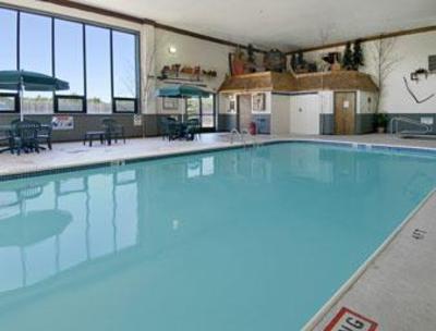 фото отеля Super 8 Motel Houghton Lake