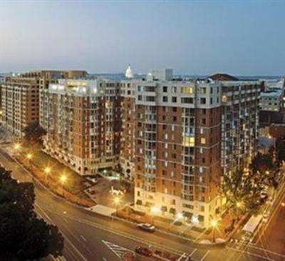 фото отеля Boq Meridian At Gallery Place