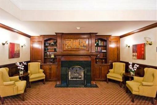 фото отеля Holiday Inn Express Hotel & Suites Waterford