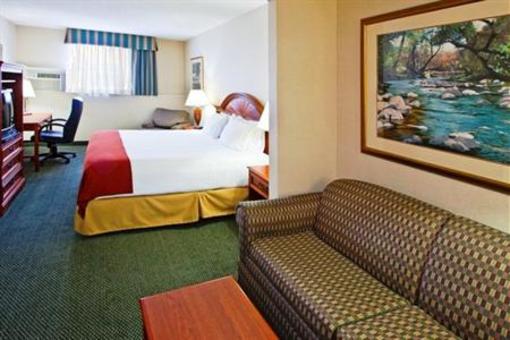 фото отеля Holiday Inn Express Hotel & Suites Waterford