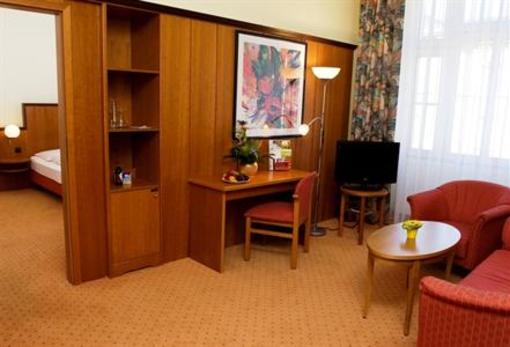 фото отеля BEST WESTERN Hotel Excelsior