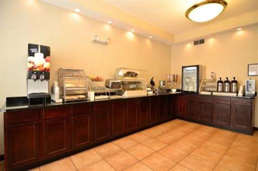 фото отеля Best Western Hiram Inn & Suites
