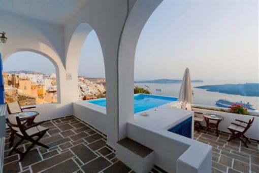 фото отеля Kastro Suites