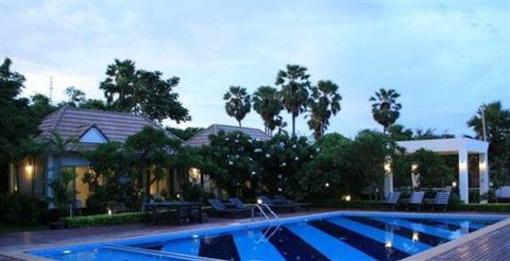 фото отеля Chez Nous Boutique Resort