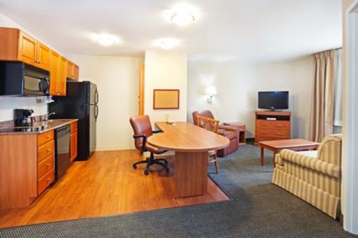 фото отеля Candlewood Suites Knoxville Airport Alcoa
