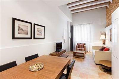 фото отеля Pare Lainez Apartments Dailyflats
