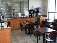 Howard Johnson Express Inn - Williams