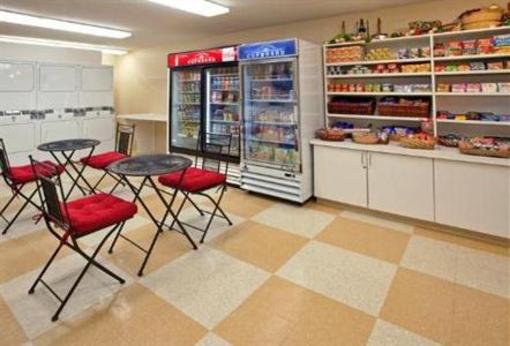 фото отеля Candlewood Suites Chicago-Hoffman Estates