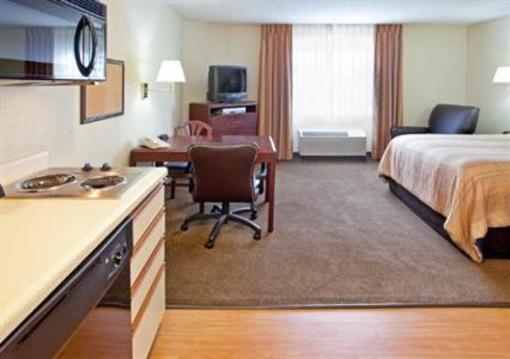 фото отеля Candlewood Suites Chicago-Hoffman Estates