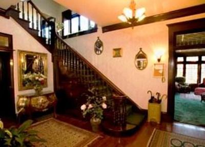 фото отеля Bissell House Bed & Breakfast South Pasadena
