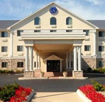 фото отеля Comfort Suites Stevensville