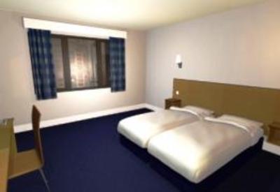 фото отеля Travelodge Aberdeen Central Justice Mill Lane