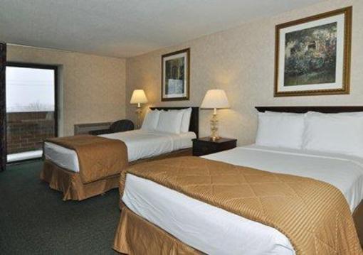 фото отеля Comfort Inn Airport Grand Rapids