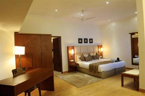 фото отеля Ahuja Residency Sunder Nagar