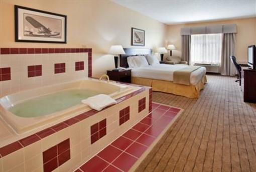фото отеля Holiday Inn Express Hotel & Suites Hannibal