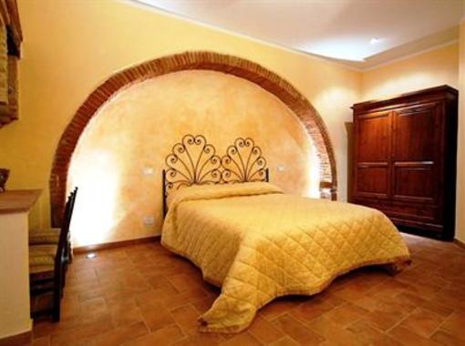 фото отеля Agriturismo Nibbiano Apartments Montepulciano