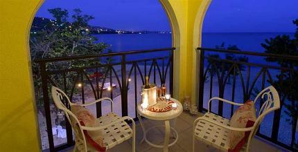 фото отеля Sandals Whitehouse European Village and Spa