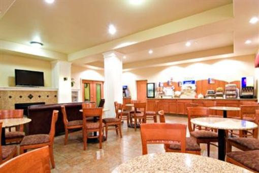 фото отеля Holiday Inn Express Hotel & Suites Moses Lake