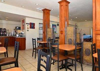 фото отеля Comfort Inn Woodland Hills Los Angeles