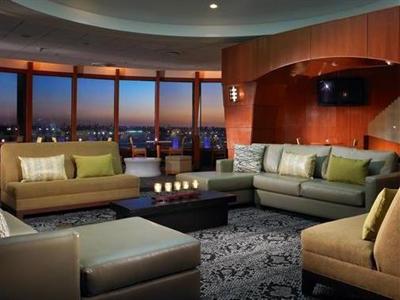 фото отеля Radisson Hotel at Los Angeles Airport