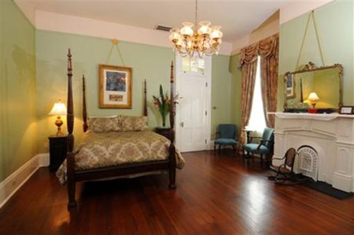 фото отеля Degas House New Orleans